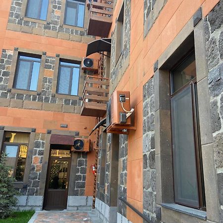 H Resort Hotel Vagharshapat Armenia Εξωτερικό φωτογραφία