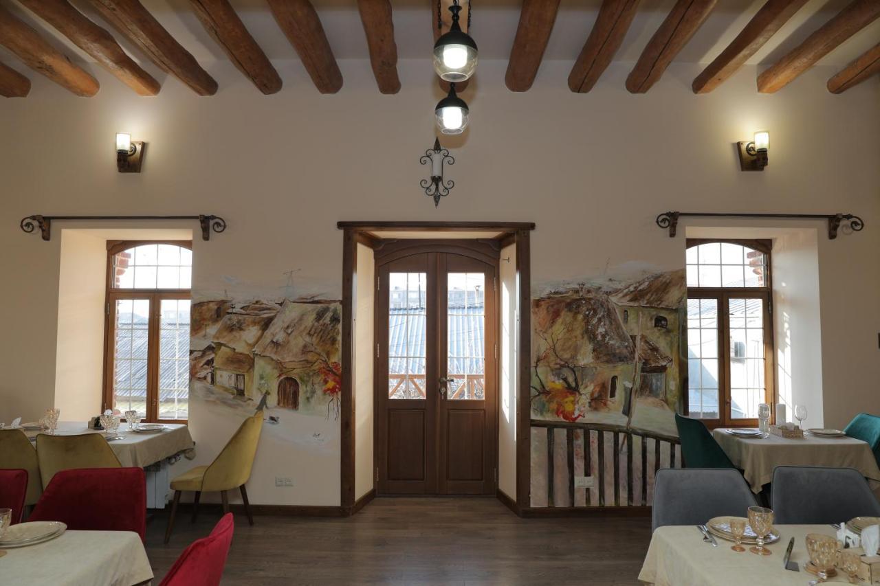 H Resort Hotel Vagharshapat Armenia Εξωτερικό φωτογραφία