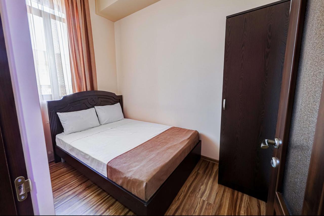 H Resort Hotel Vagharshapat Armenia Εξωτερικό φωτογραφία